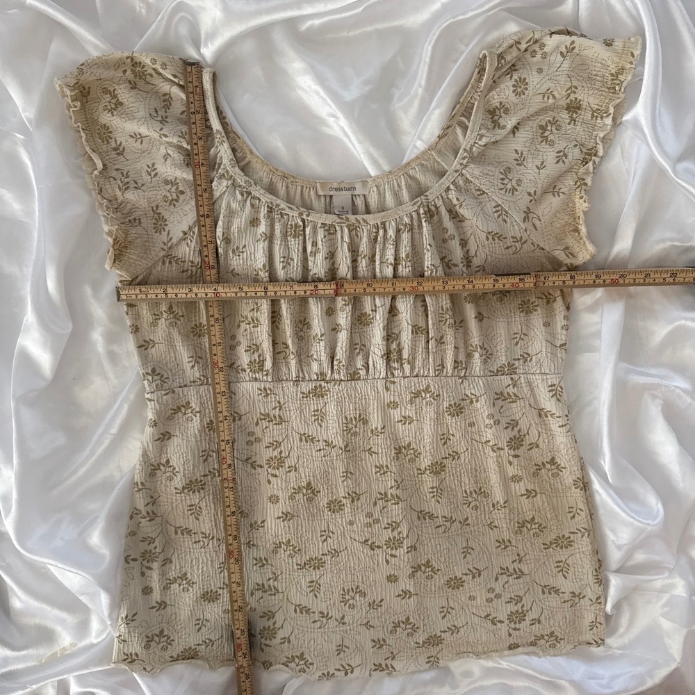Dressbarn Floral Cottagecore Off Shoulder Flutter Sleeve Blouse Cream Green S - Picture 2 of 4